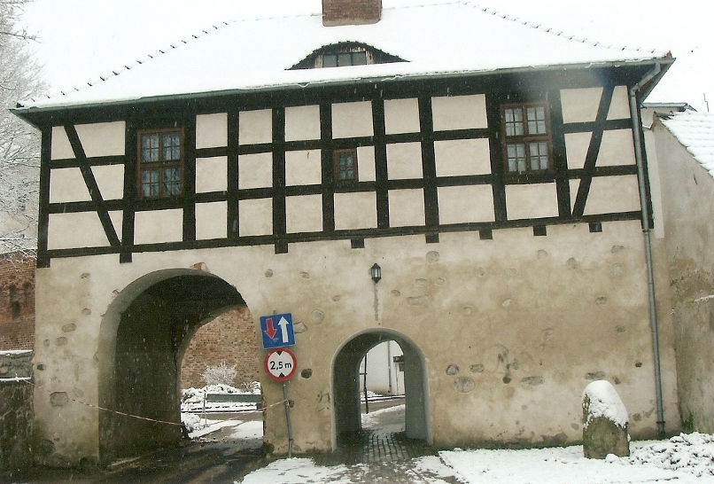 Fot 8. Brama Marchijska w renowacji Brama Marchijska