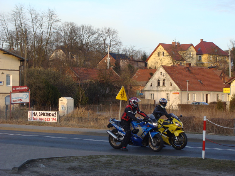 Fot 4. Motocykliści w Cigacicach Motocykliści